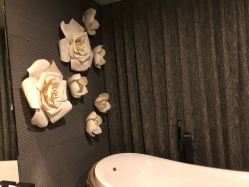 -THANN EXPRESS SPA