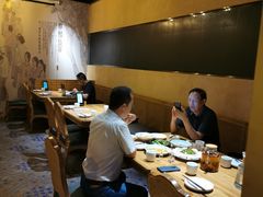 大堂-胖老汉椒麻鸡清真新疆菜(西御街店)