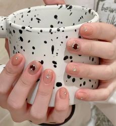 -斯馨·健康美甲美睫