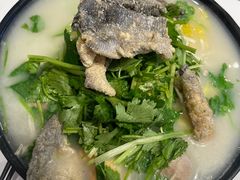 -肥汁米蘭香港米线(长宁来福士店)