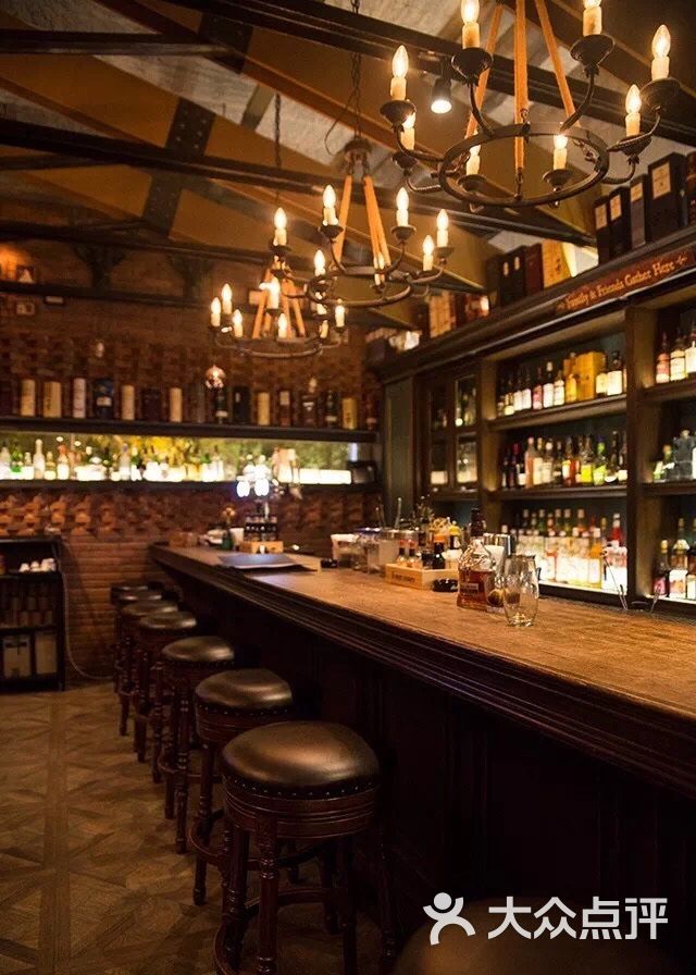 four roses四玫瑰酒吧大堂图片 - 第7张