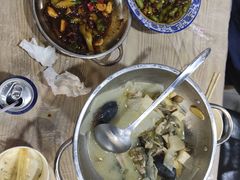 -江城燕子大排档(江汉路步行街店)