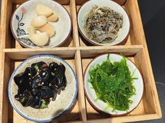 -牛牛和牛海鲜粥底火锅(长虹国际城店)