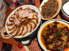 -龙聚德北京烤鸭(沙坪坝华宇A馆店)