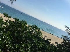 -亚龙湾中心广场