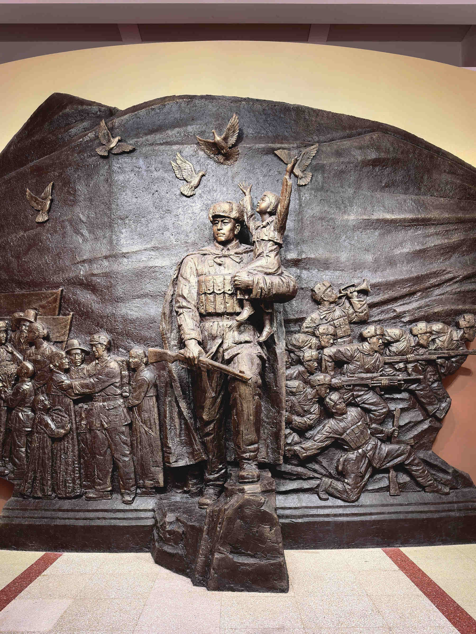 沉浸在雕像的艺术里