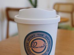 -Reset Coffee 与海咖啡