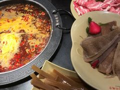 -晓宇重庆火锅(龙首店)