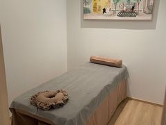 -经福元·推拿·艾灸(广兰路店)