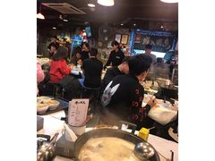 -鲜入围煮花胶鸡海鲜火锅