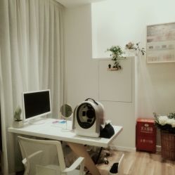 -倩极·精研痘敏肌管理
