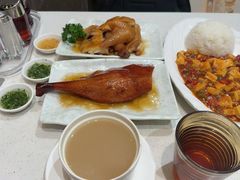 -香港新发烧腊茶餐厅(水围店)