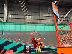 -极限PLAY运动娱乐新世界·团建派对潮玩休闲馆·室内蹦极高空游乐园