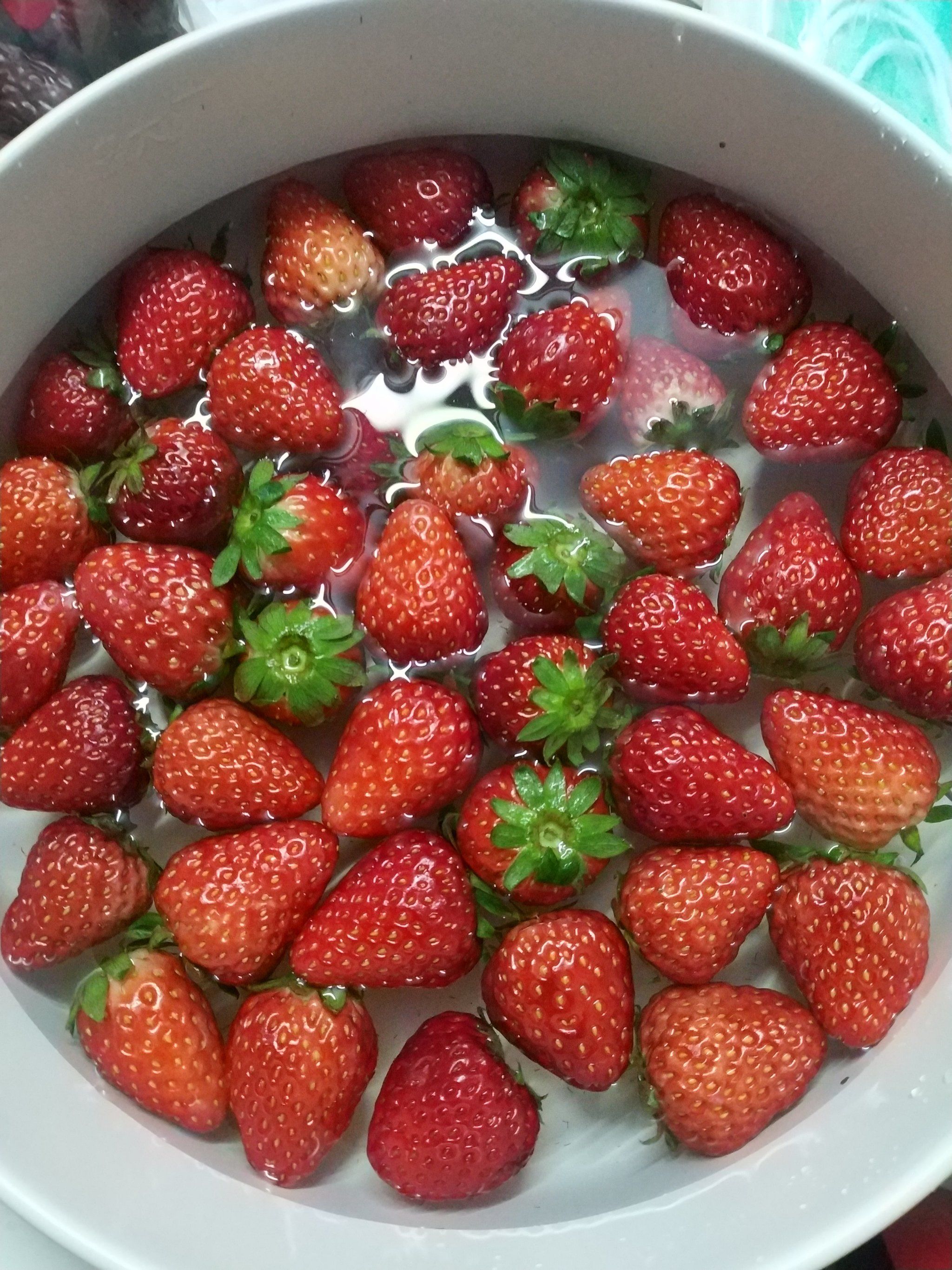 草莓上的萼片