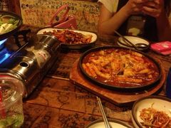 奶酪海鲜炒米条-包装马车·韩国料理·포장마차