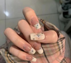 -1T·1M 日式美甲美睫