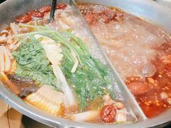 -湊湊火锅·茶憩(新中关购物中心店)