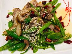 小青椒回锅肉-盘飧市(春熙路店)