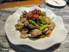 -大胡同天津菜·海肠捞饭·津门皮皮虾锅贴一绝(西姜井店)