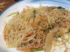 -龙悦湾酒家·八阵鱼生·渔人码头店