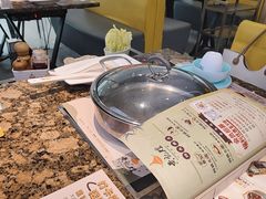 -黄记煌三汁焖锅(银盆岭万达广场店)