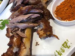 -赶海部落海鲜城(海阳路店)