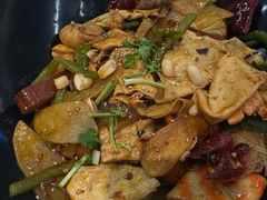 -醉人椒麻辣香锅(王府井喜悦店)