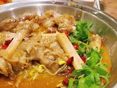 羊蹄-清真·玛丽亚新疆菜主题餐厅(浙江中路店)