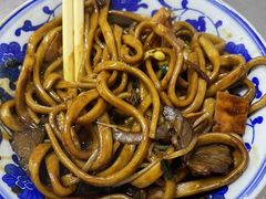 -珠宝街老左杂酱面馆