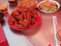 -青岩季姨妈卤猪脚店