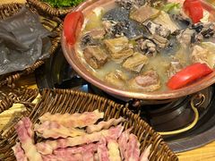 -阿婆情腊排骨火锅(金虹路店)