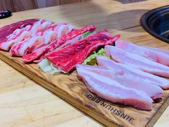 牛五花-金顺韩式烤肉·网红烤肉店(广利路店)