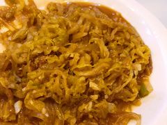 肉炒酸菜粉-京滨饭店·餐厅(阜外大街店)