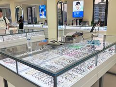 -潘多拉眼镜·蔡司依视路明月(潘家园店)