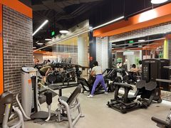 -加伍磅健身(千树店)