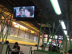 -莅香岛港式餐厅(滨江道店)