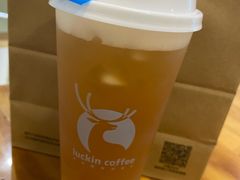 桃桃山雾乌龙茶-瑞幸咖啡(人民路店)