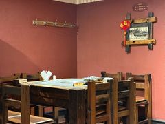 -大匠工房古船木艺术餐厅·猪肚鸡专门店(长白仙岛店)