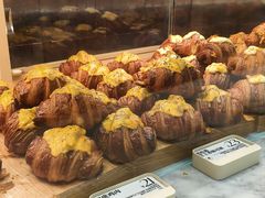 -HOT CRUSH趁热集合·现烤面包(环球港店)