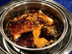 -马路边边串串香形象店(磐石路店)