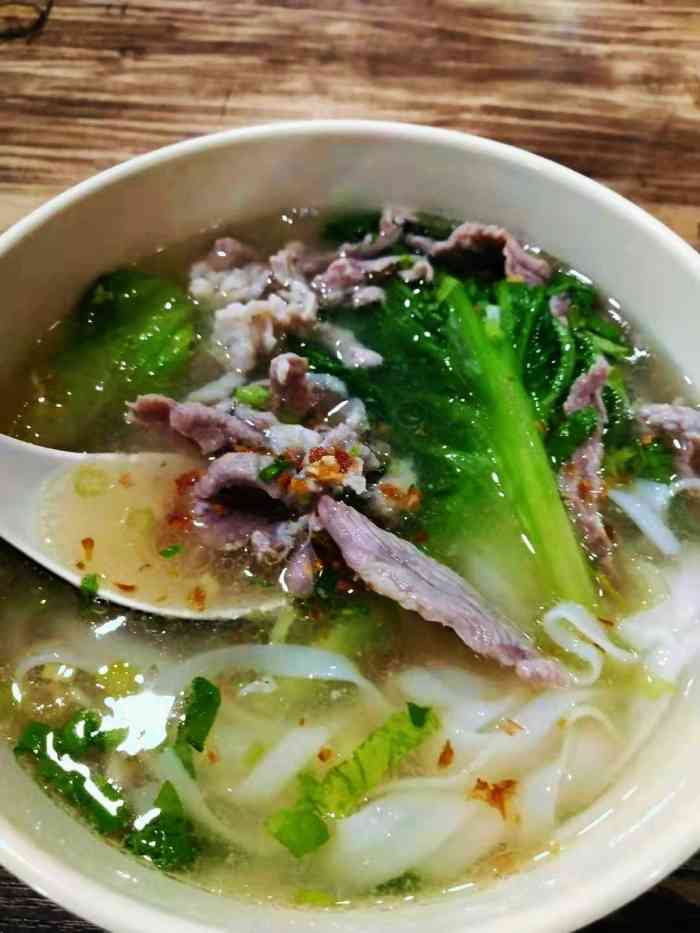 「酸辣鹅杂」酸辣口味儿非常适合吃面.