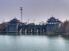 -茅山东方盐湖城景区