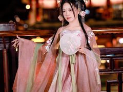 -汉仪华裳汉服馆(豫园店)
