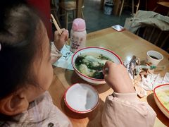 -八二小区抄手(三友路店)