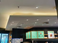 -星巴克臻选(华堂·新辰汇店)
