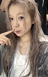 -IU潮牌·SALON
