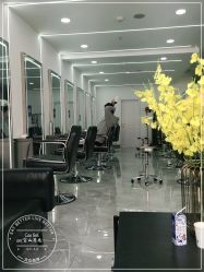 -Coo Hair salon