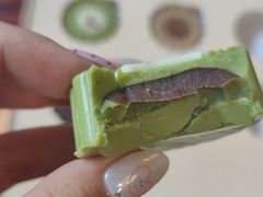 -Laderach 莱德拉(上海环贸iapm店)