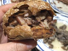 牛肉火烧-老爆肚满五香烧牛羊肉