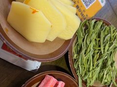 -黄潇洒老火锅(九眼桥宏济巷店)
